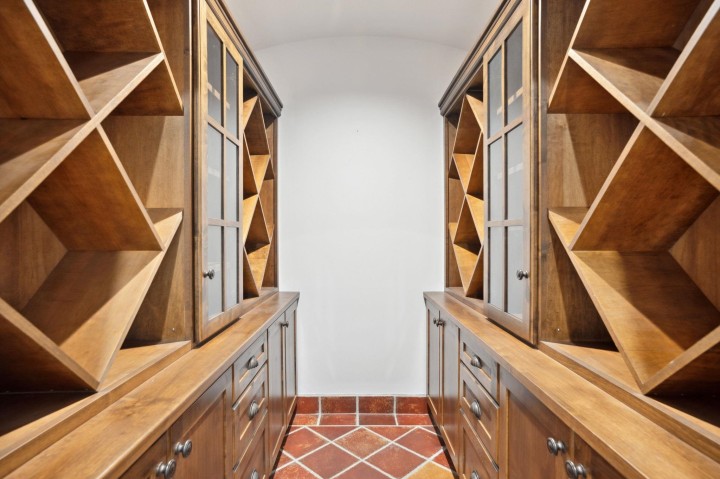 Photo 23 at 2185 Lawson Avenue, Dundarave, West Vancouver