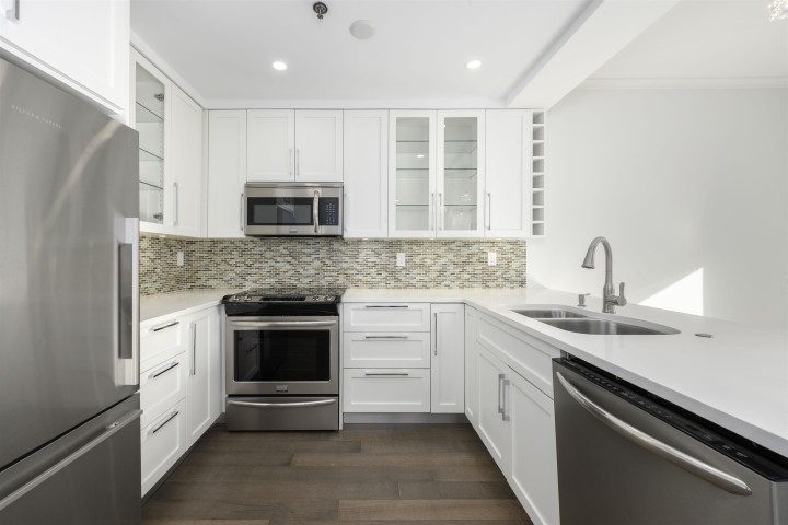 Photo 6 at 307 - 1963 W 3rd Avenue, Kitsilano, Vancouver West