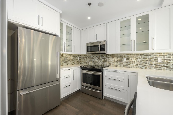 Photo 5 at 307 - 1963 W 3rd Avenue, Kitsilano, Vancouver West