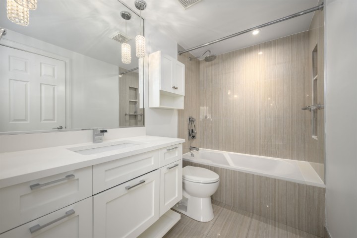 Photo 10 at 307 - 1963 W 3rd Avenue, Kitsilano, Vancouver West