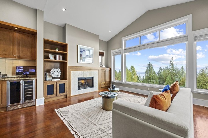 Photo 16 at 2546 Marr Creek Court, Whitby Estates, West Vancouver