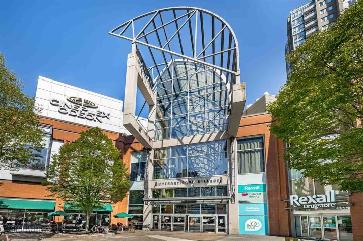 Photo 5 at 2206 - 111 W Georgia Street, Downtown VW, Vancouver West