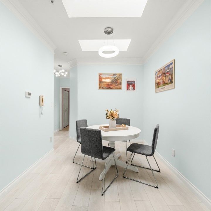 Photo 6 at 5657 Kerr Street, Collingwood VE, Vancouver East