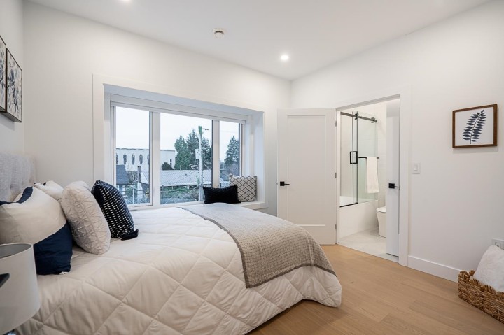 Photo 16 at 2331 E 49th Avenue, Killarney VE, Vancouver East