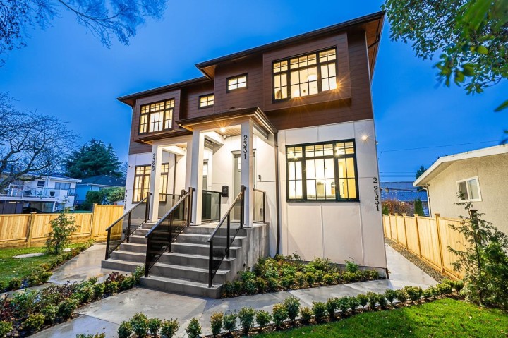 Photo 34 at 2331 E 49th Avenue, Killarney VE, Vancouver East