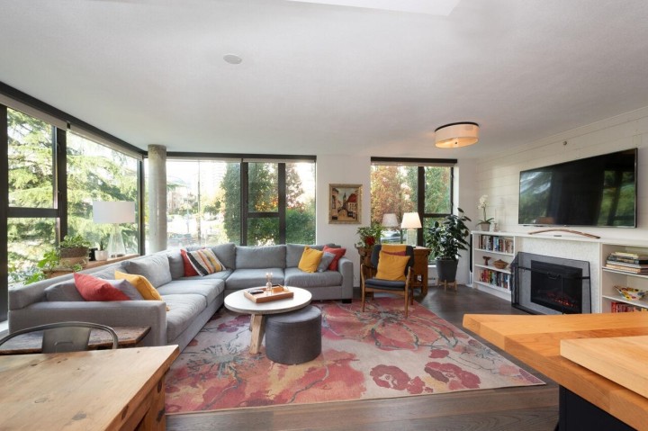 Photo 5 at 308 - 683 W Victoria Park, Lower Lonsdale, North Vancouver