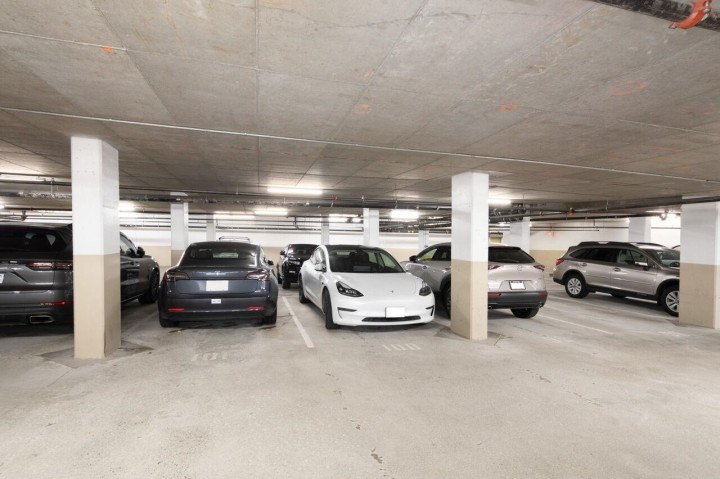 Photo 31 at 308 - 683 W Victoria Park, Lower Lonsdale, North Vancouver