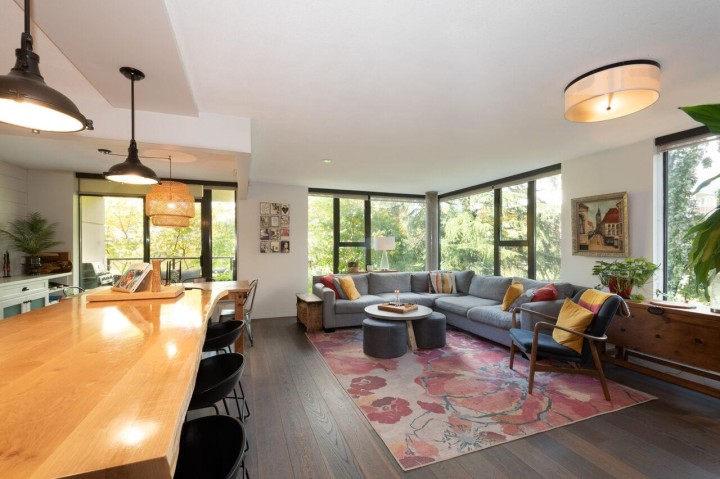 Photo 4 at 308 - 683 W Victoria Park, Lower Lonsdale, North Vancouver