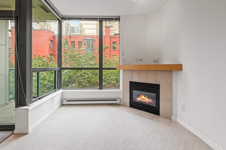 Photo 2 at 310 - 1239 W Georgia Street, Coal Harbour, Vancouver West