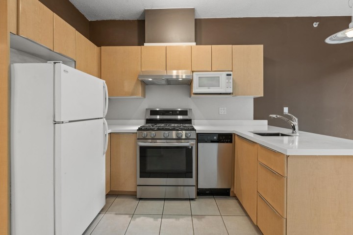 Photo 5 at 310 - 1239 W Georgia Street, Coal Harbour, Vancouver West