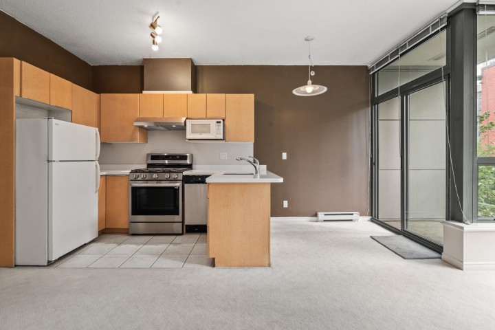Photo 4 at 310 - 1239 W Georgia Street, Coal Harbour, Vancouver West