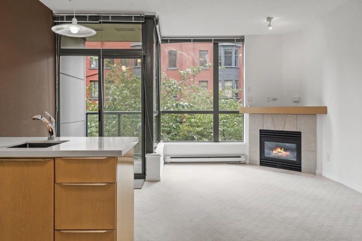 Photo 8 at 310 - 1239 W Georgia Street, Coal Harbour, Vancouver West