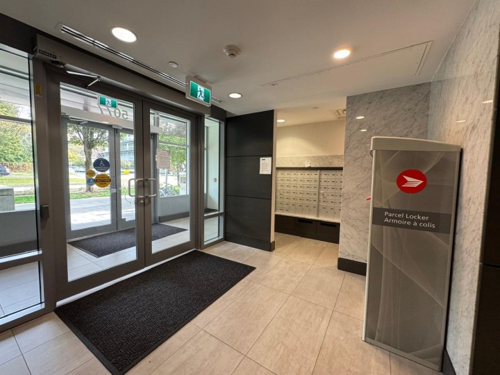 Photo 4 at 111 - 5077 Cambie Street, Cambie, Vancouver West