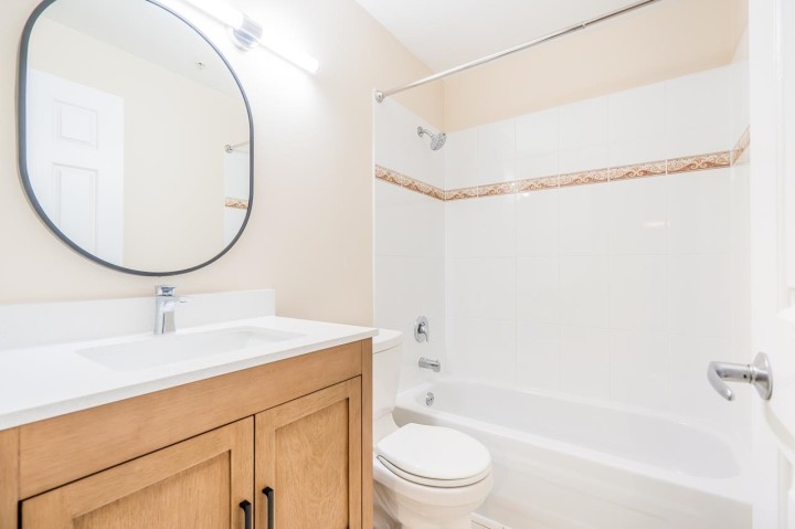 Photo 16 at 702 - 1010 Howe Street, Downtown VW, Vancouver West