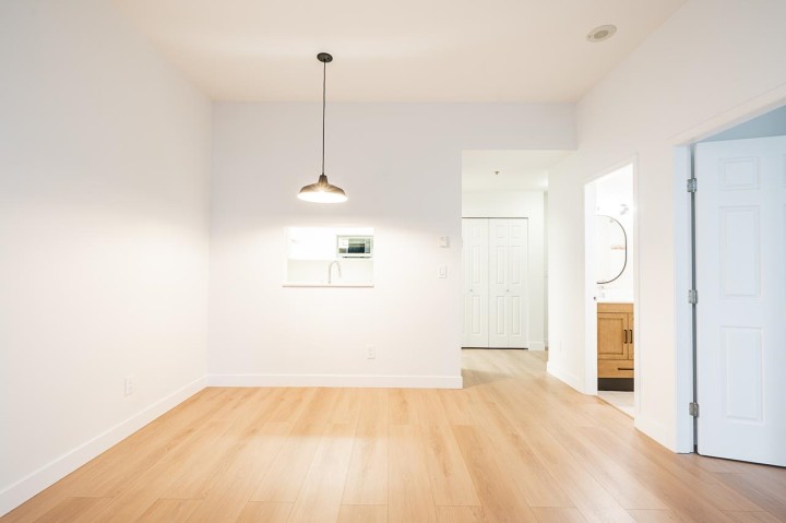 Photo 7 at 702 - 1010 Howe Street, Downtown VW, Vancouver West