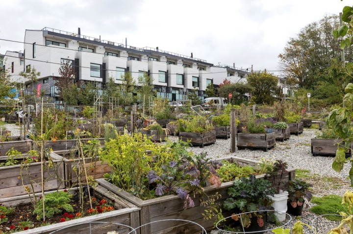 Photo 36 at 112 - 650 E 2nd Street, Lower Lonsdale, North Vancouver