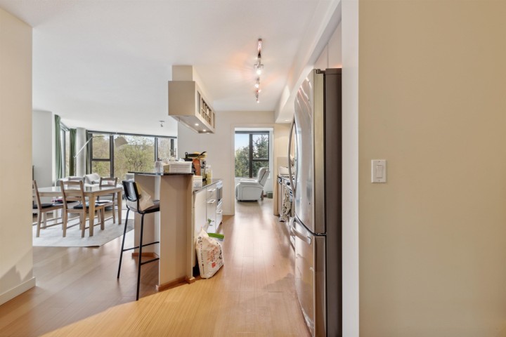 Photo 17 at 501 - 683 Victoria Park West, Lower Lonsdale, North Vancouver