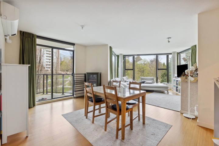 Photo 10 at 501 - 683 Victoria Park West, Lower Lonsdale, North Vancouver