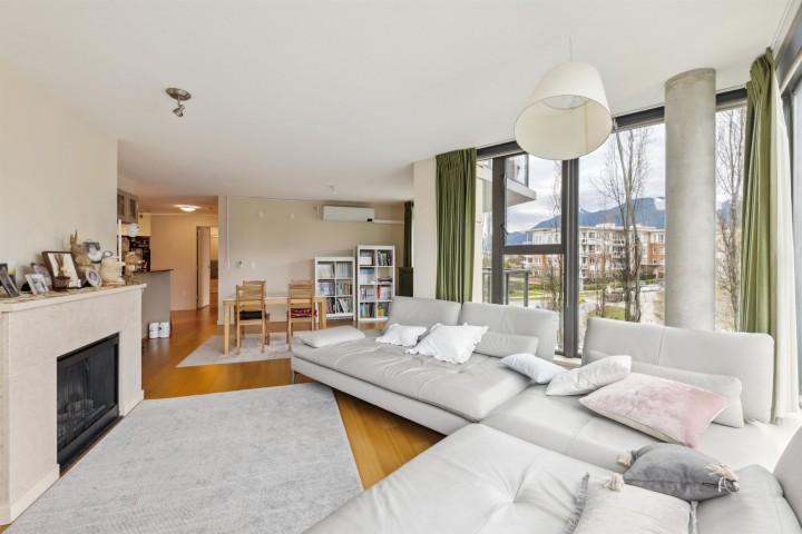 Photo 8 at 501 - 683 Victoria Park West, Lower Lonsdale, North Vancouver