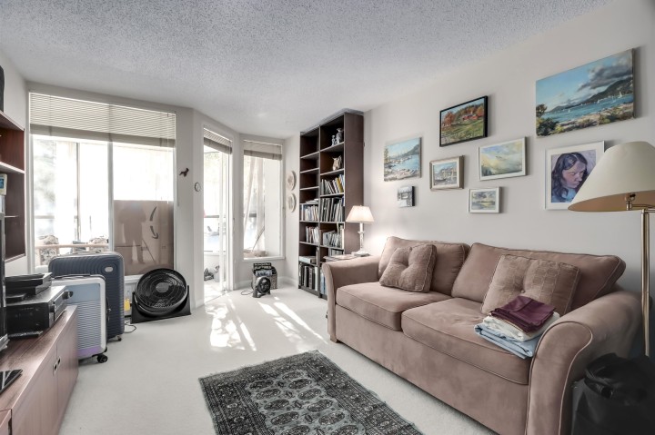 Photo 5 at G01 - 1490 Pennyfarthing Drive, False Creek, Vancouver West