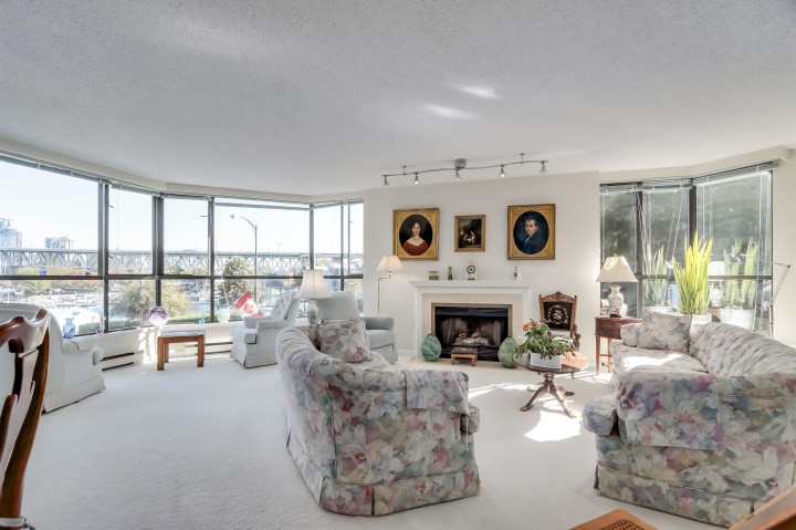 Photo 19 at G01 - 1490 Pennyfarthing Drive, False Creek, Vancouver West