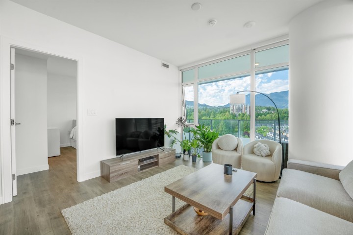 Photo 2 at 902 - 200 Klahanie Court, Park Royal, West Vancouver