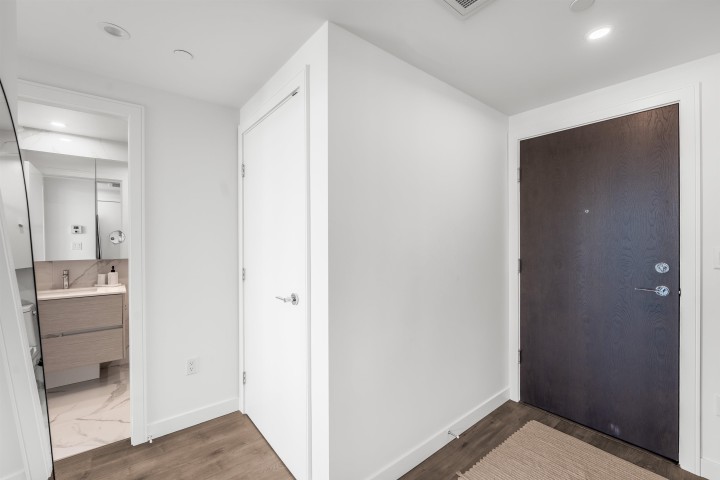 Photo 19 at 902 - 200 Klahanie Court, Park Royal, West Vancouver