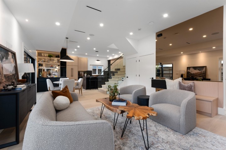 Photo 1 at 6 - 371 E 33rd Avenue, Main, Vancouver East