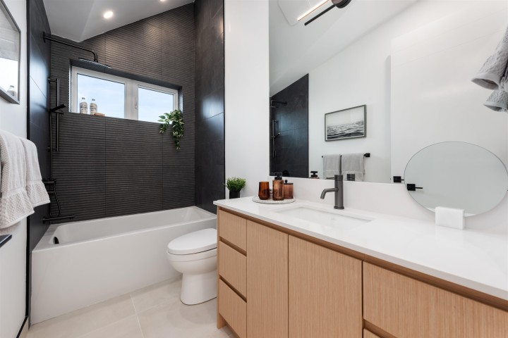 Photo 11 at 6 - 371 E 33rd Avenue, Main, Vancouver East