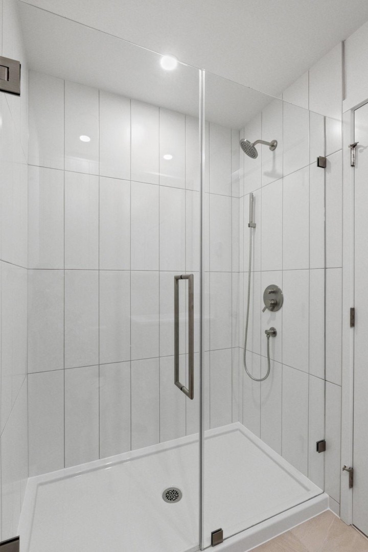 Photo 11 at PH617 - 3596 Malsum Drive, Roche Point, North Vancouver