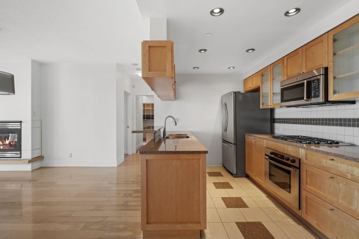 Photo 10 at 2503 - 1483 Homer Street, Yaletown, Vancouver West