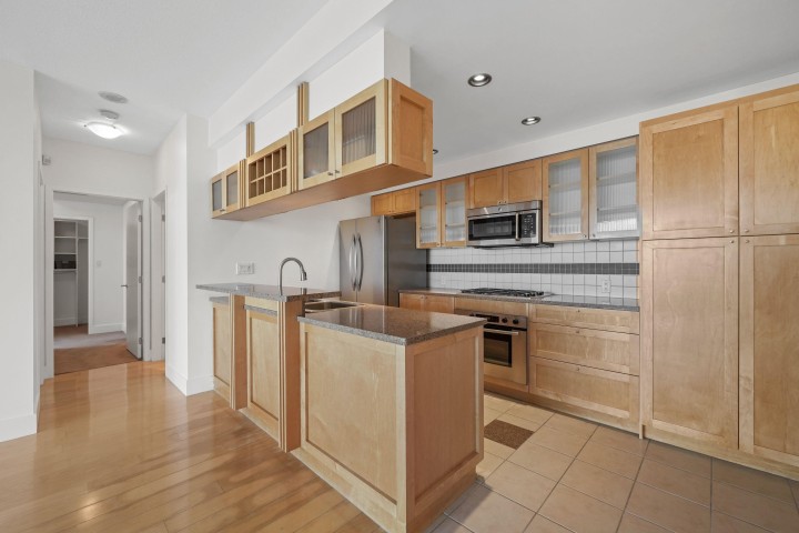 Photo 8 at 2503 - 1483 Homer Street, Yaletown, Vancouver West