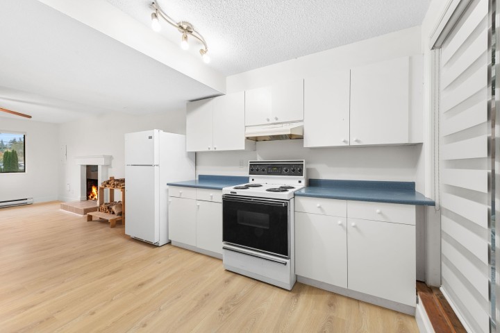 Photo 27 at 1777 Caledonia Avenue, Deep Cove, North Vancouver