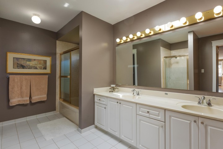 Photo 17 at 1845 W 62nd Avenue, S.W. Marine, Vancouver West