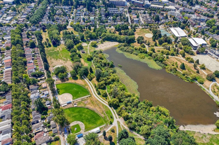 Photo 6 at 3195 Garden Drive, Grandview Woodland, Vancouver East