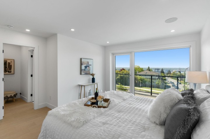 Photo 10 at 340 E Keith Road, Central Lonsdale, North Vancouver