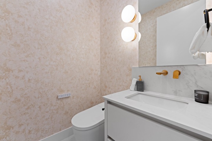 Photo 11 at 1 - 2858 W 12th Avenue, Kitsilano, Vancouver West