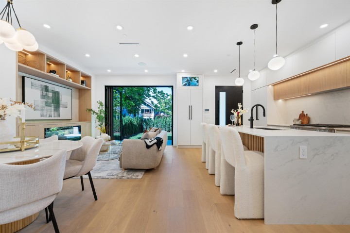 Photo 8 at 1 - 2858 W 12th Avenue, Kitsilano, Vancouver West