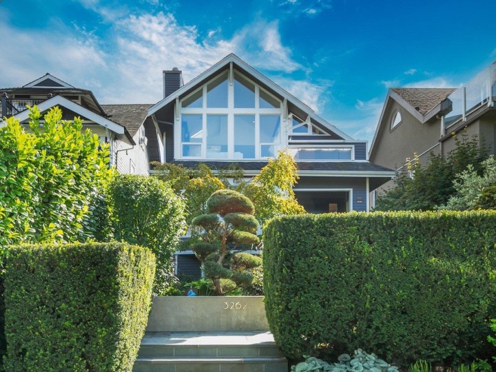 Photo 1 at 3262 W 1st Avenue, Kitsilano, Vancouver West