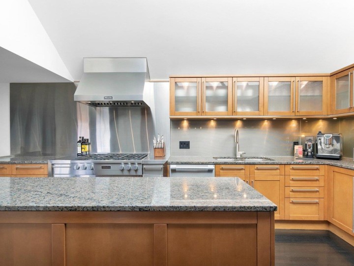 Photo 14 at 3262 W 1st Avenue, Kitsilano, Vancouver West