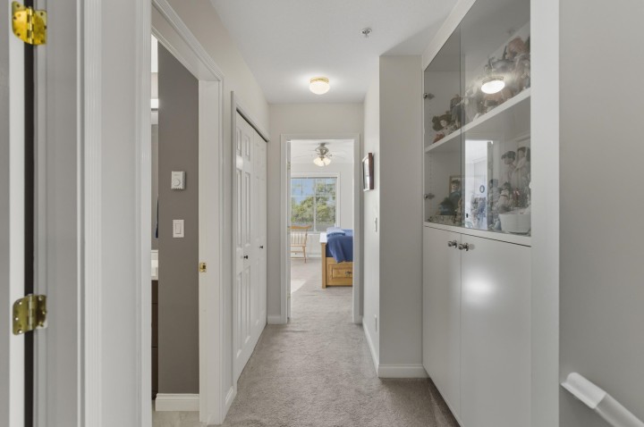 Photo 15 at 6 - 222 E 5th Street, Lower Lonsdale, North Vancouver