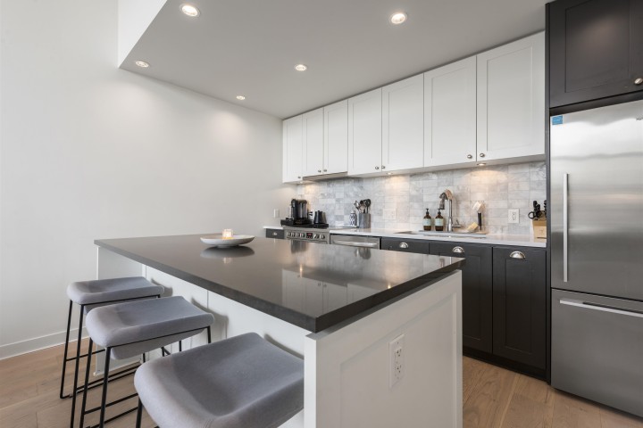 Photo 10 at 3429 Porter Street, Victoria VE, Vancouver East