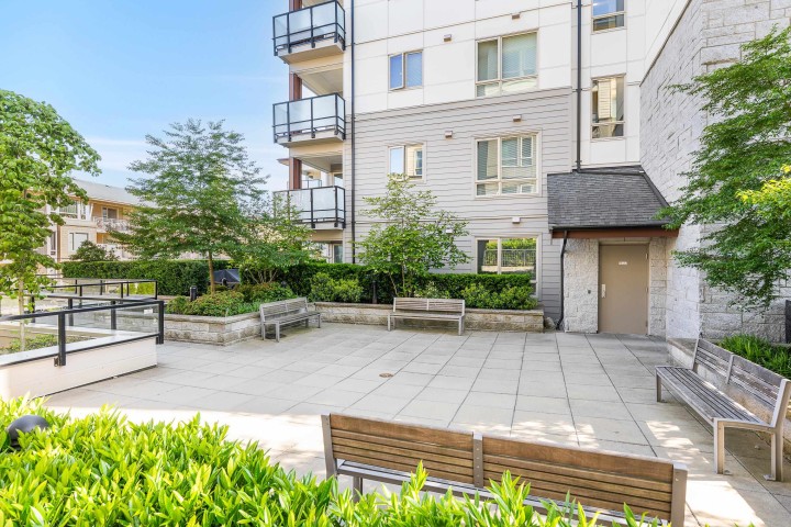 Photo 25 at 517 - 2665 Mountain Highway, Lynn Valley, North Vancouver