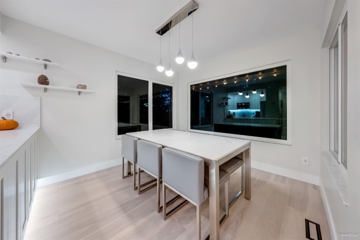 Photo 13 at 867 Frederick Road, Lynn Valley, North Vancouver