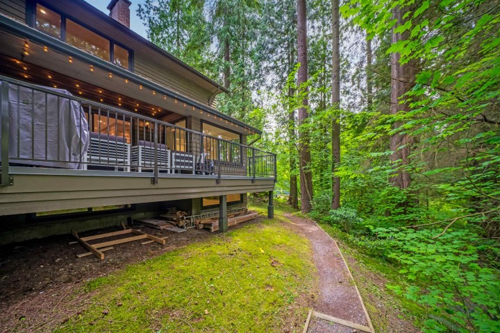 Photo 38 at 867 Frederick Road, Lynn Valley, North Vancouver