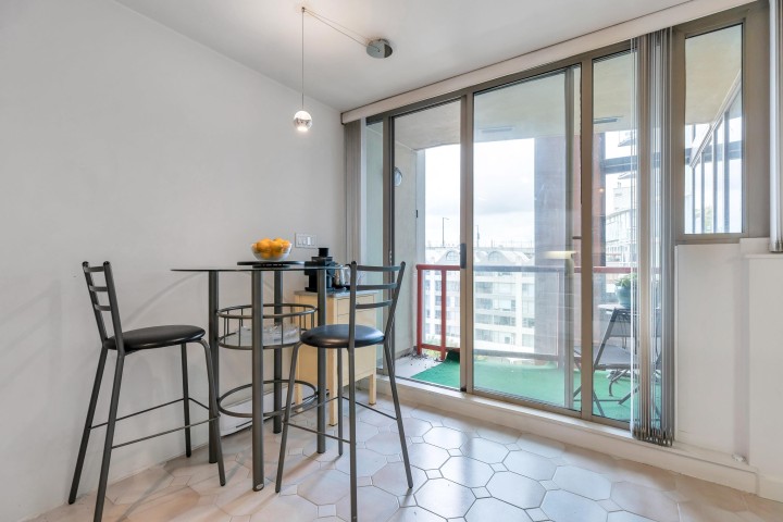 Photo 23 at 704 - 990 Beach Avenue, Yaletown, Vancouver West