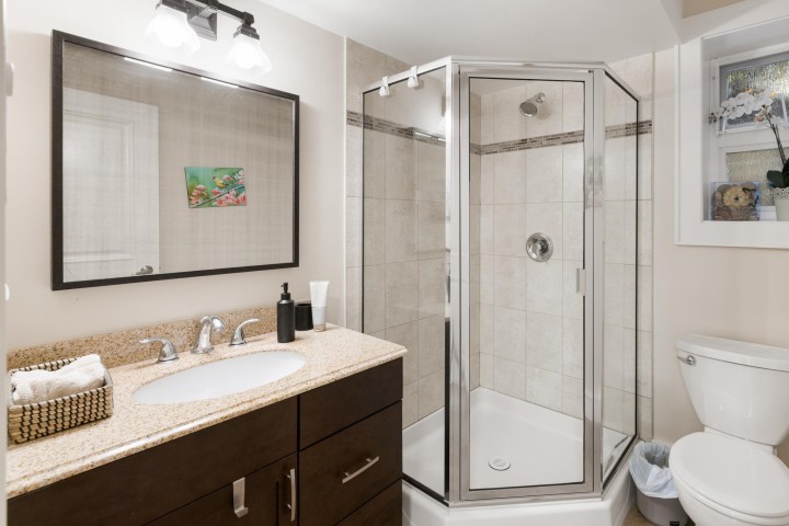 Photo 32 at 2623 Lawson Avenue, Dundarave, West Vancouver