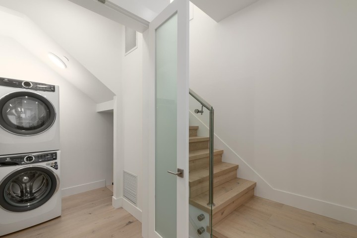 Photo 12 at 3075 Courtenay Street, Point Grey, Vancouver West