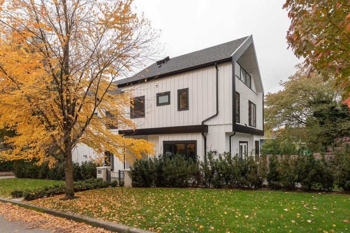 Photo 1 at 3075 Courtenay Street, Point Grey, Vancouver West