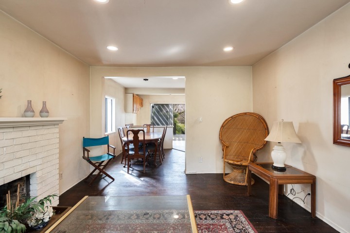 Photo 9 at 445 W Queens Road, Upper Lonsdale, North Vancouver